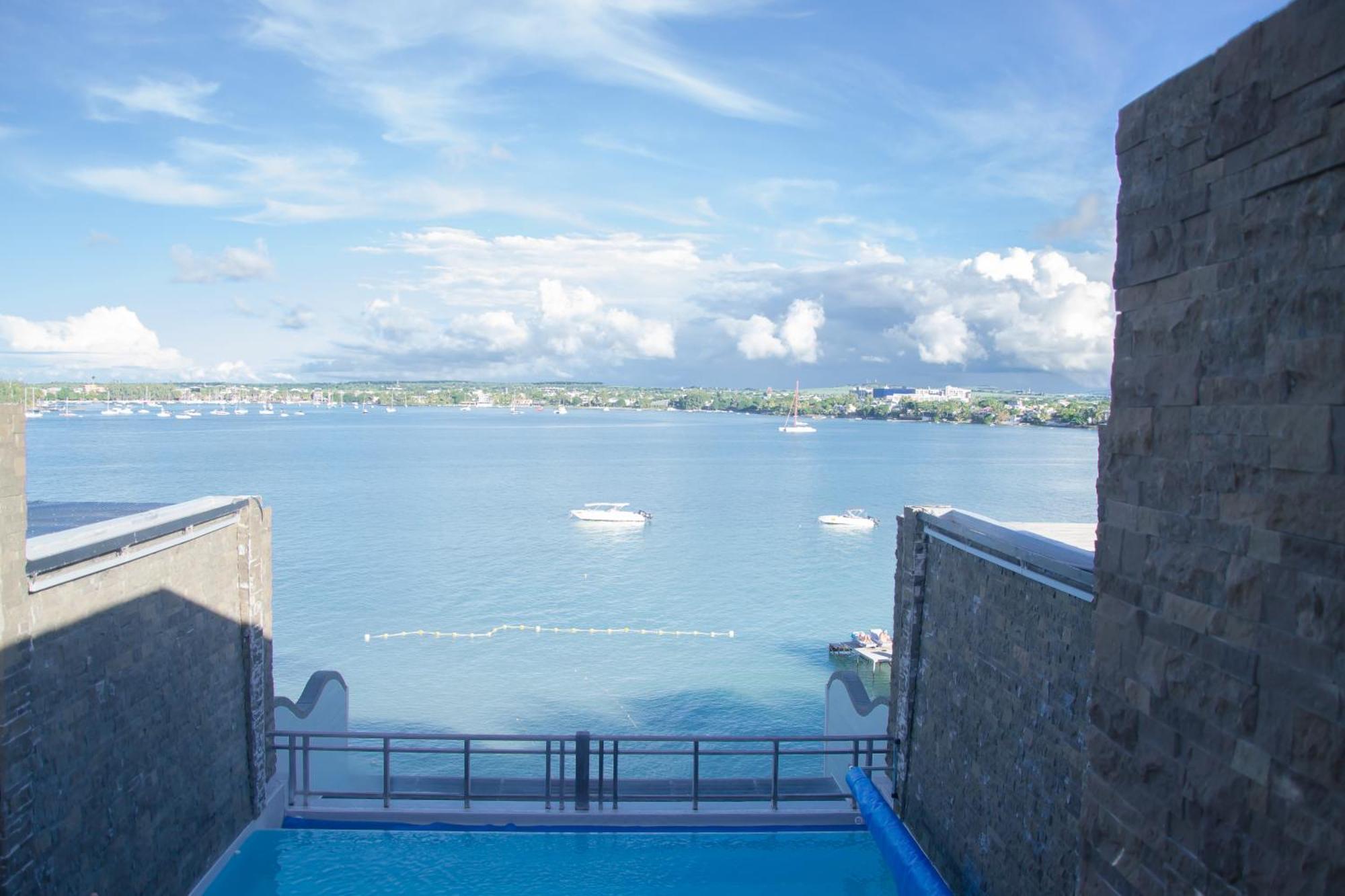 Baystone Boutique Hotel & Spa Grand-Baie Exterior photo
