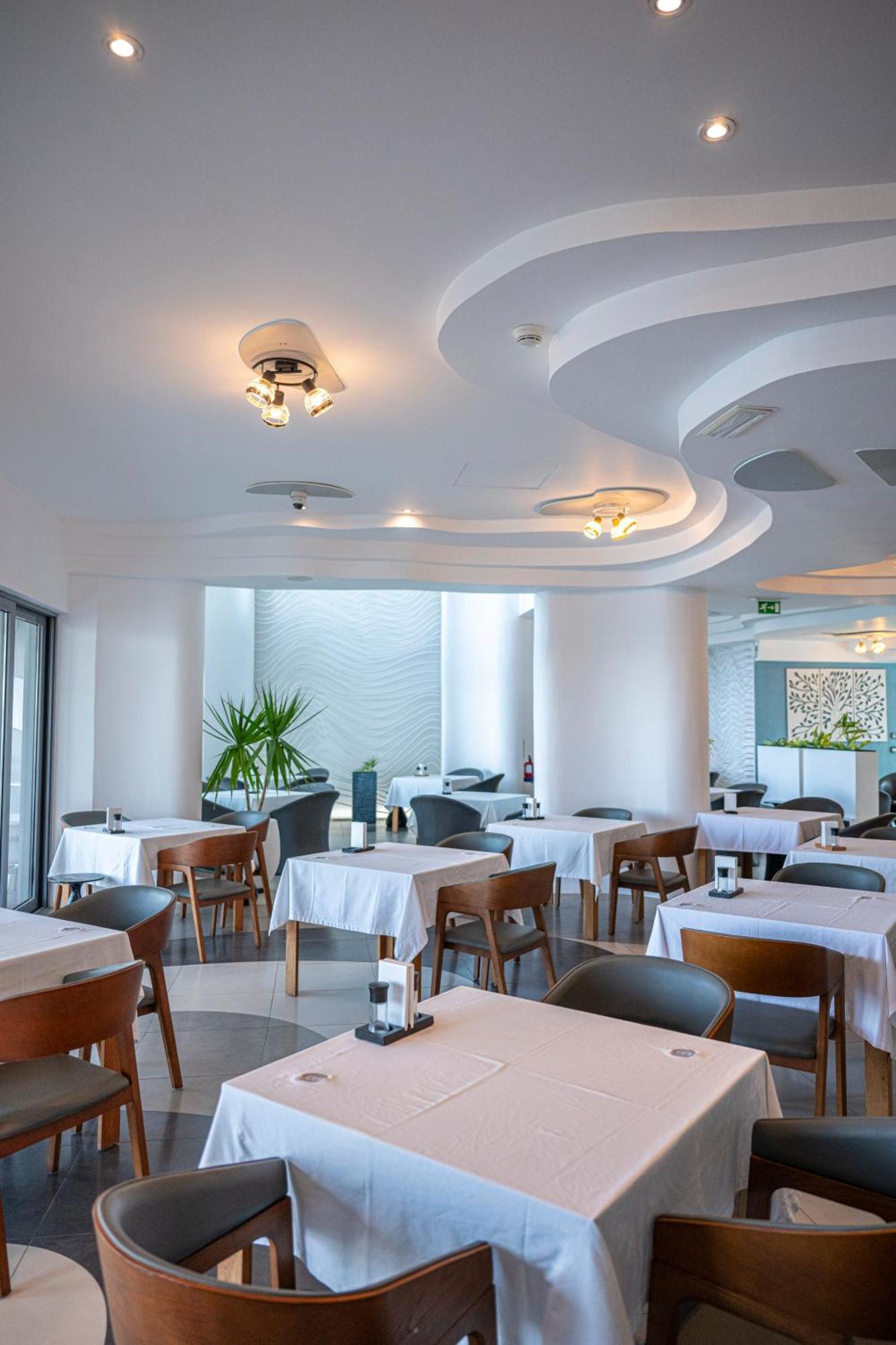 Baystone Boutique Hotel & Spa Grand-Baie Exterior photo
